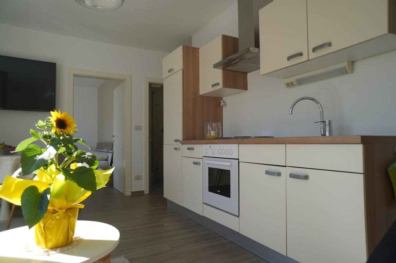 Apartment Roma Мерано Экстерьер фото